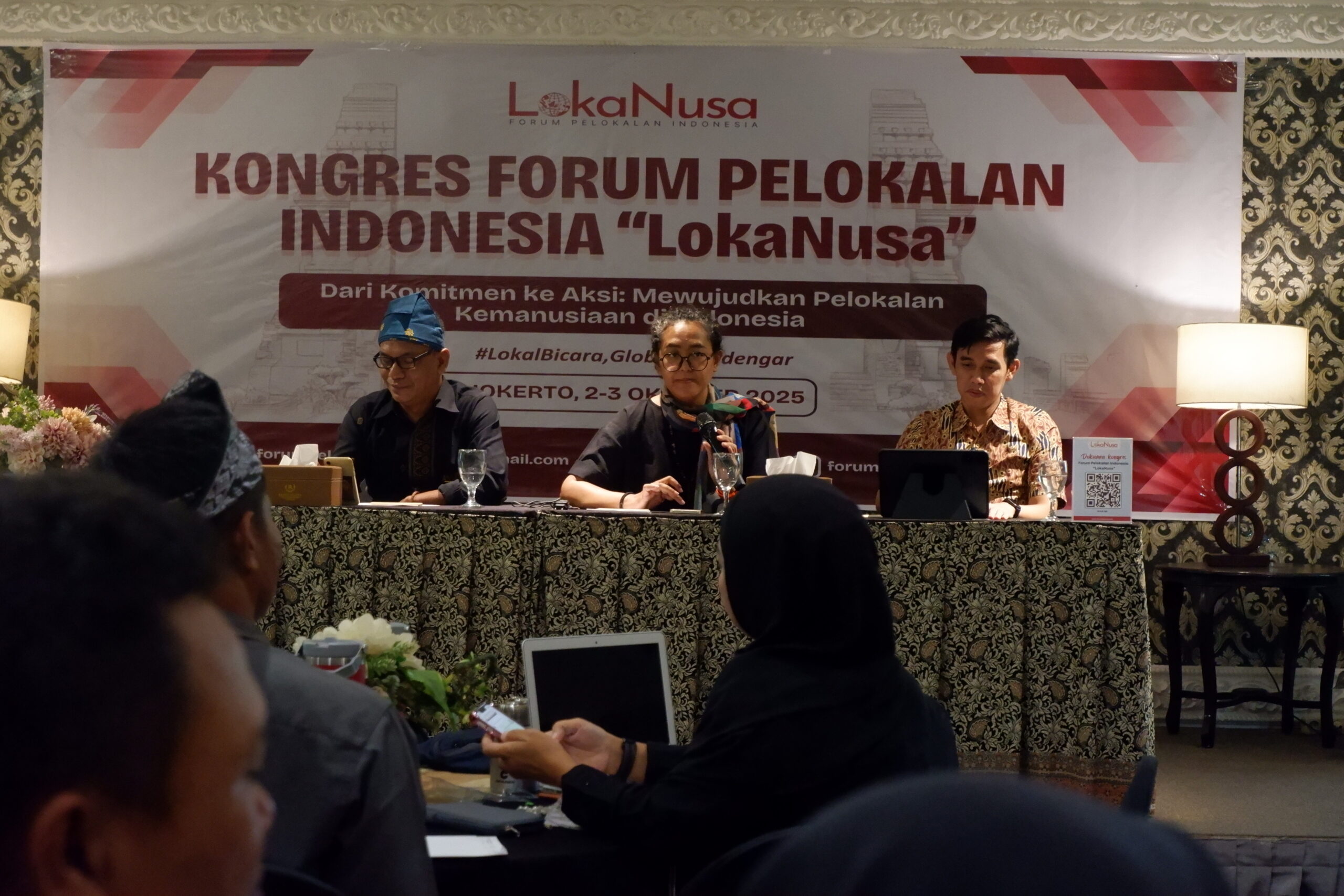 Pimpinan sidang Forum Lokanusa
