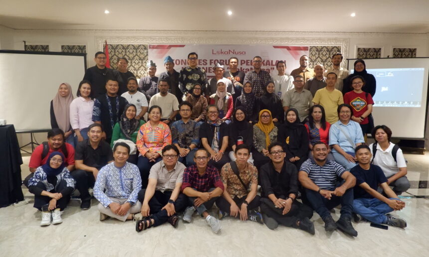 Kongres LokaNusa “Lokal Berbicara, Global Mendengar” Diselenggarakan di Mojokerto Kongres LokaNusa “Lokal Berbicara, Global Mendengar” Diselenggarakan di Mojokerto