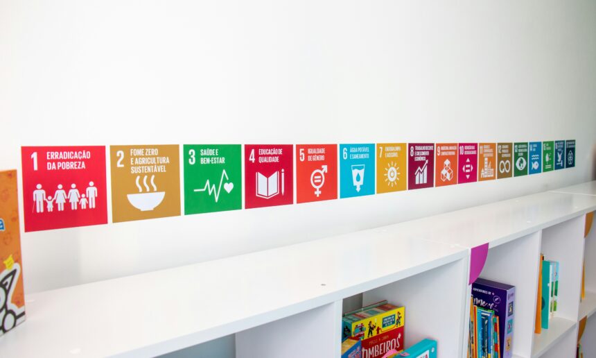 Pelokalan dalam Point SDGs Kemitraan Pelokalan dalam Point SDGs Kemitraan