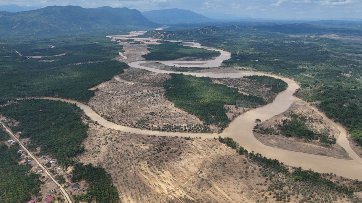 Dari Tanggap Darurat ke Pemulihan: Peran Lembaga Lokal Bangkitkan Komunitas Pascabencana