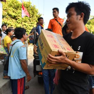 Ketika Komunitas Lokal Menjadi Garda Terdepan Kemanusiaan Ketika Komunitas Lokal Menjadi Garda Terdepan Kemanusiaan